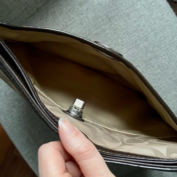 Coach Crossbody Purse - Picture 3 of 6